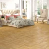 Natural Herringbone - Sildebenslaminatgulv