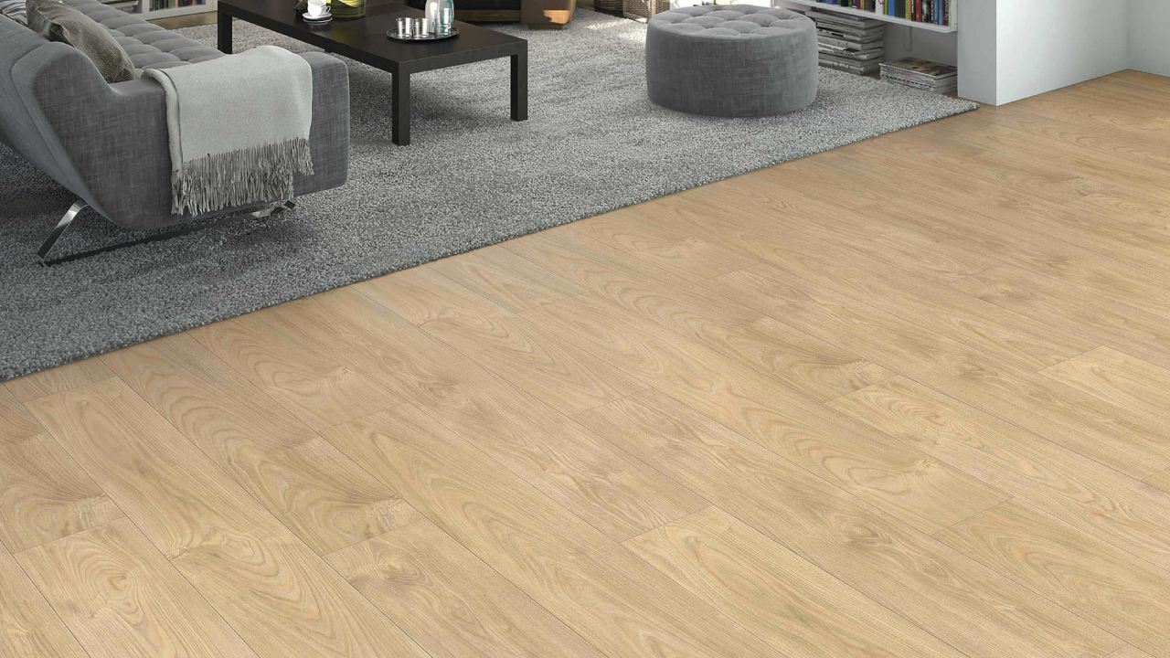 Haro laminatgulv TRITTY 90 Plank 4V Kastanje Varese (1)